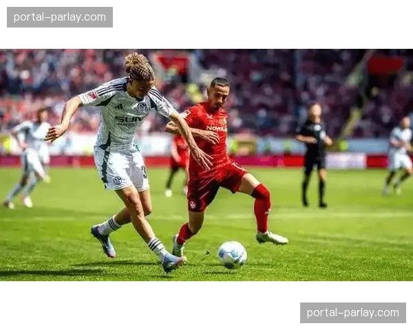 保级关键战，波鸿与沙尔克04的防守效率数据对比