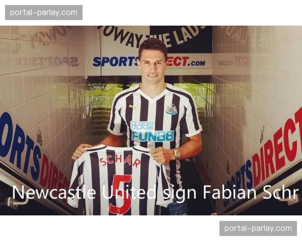 特写：纽卡斯尔联后卫舍尔单场完成7次关键拦截